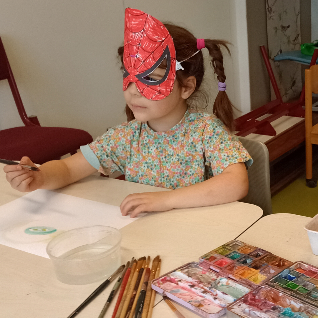 Workshop kleuters kunstenaar in de klas invaldocent
