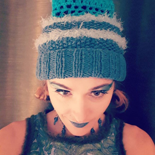 turquoisemutsbeaniebontfurryajour